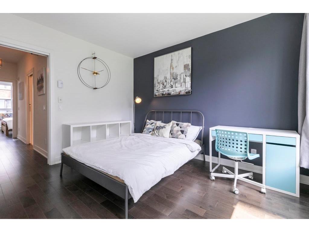 









1190


Rue Montcalm

,
Montréal (Ville-Marie),




QC
H2L0G8

