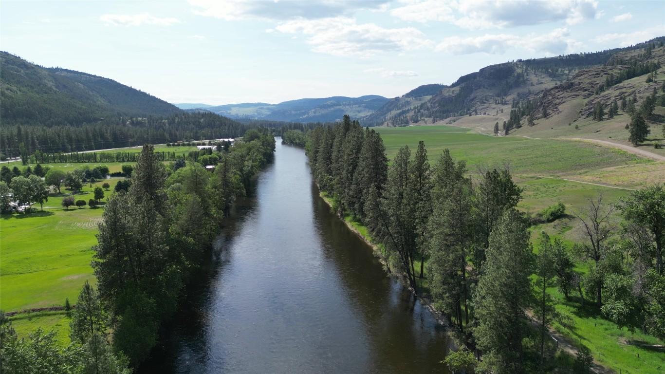 









3225


HWY 3

,
Rock Creek,




BC
V0H 1Y0

