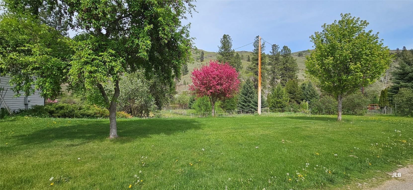 









3225


HWY 3

,
Rock Creek,




BC
V0H 1Y0

