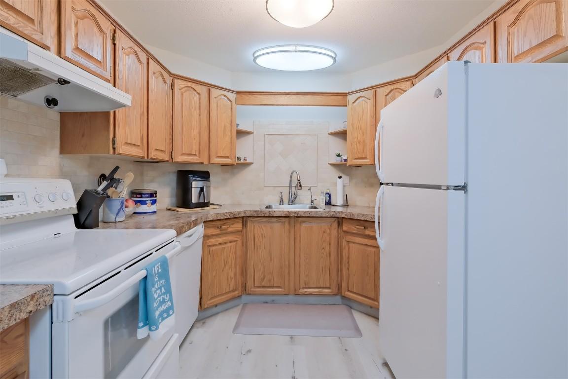 









1170


Brookside

Avenue, 108,
Kelowna,




BC
V1Y 5T4


