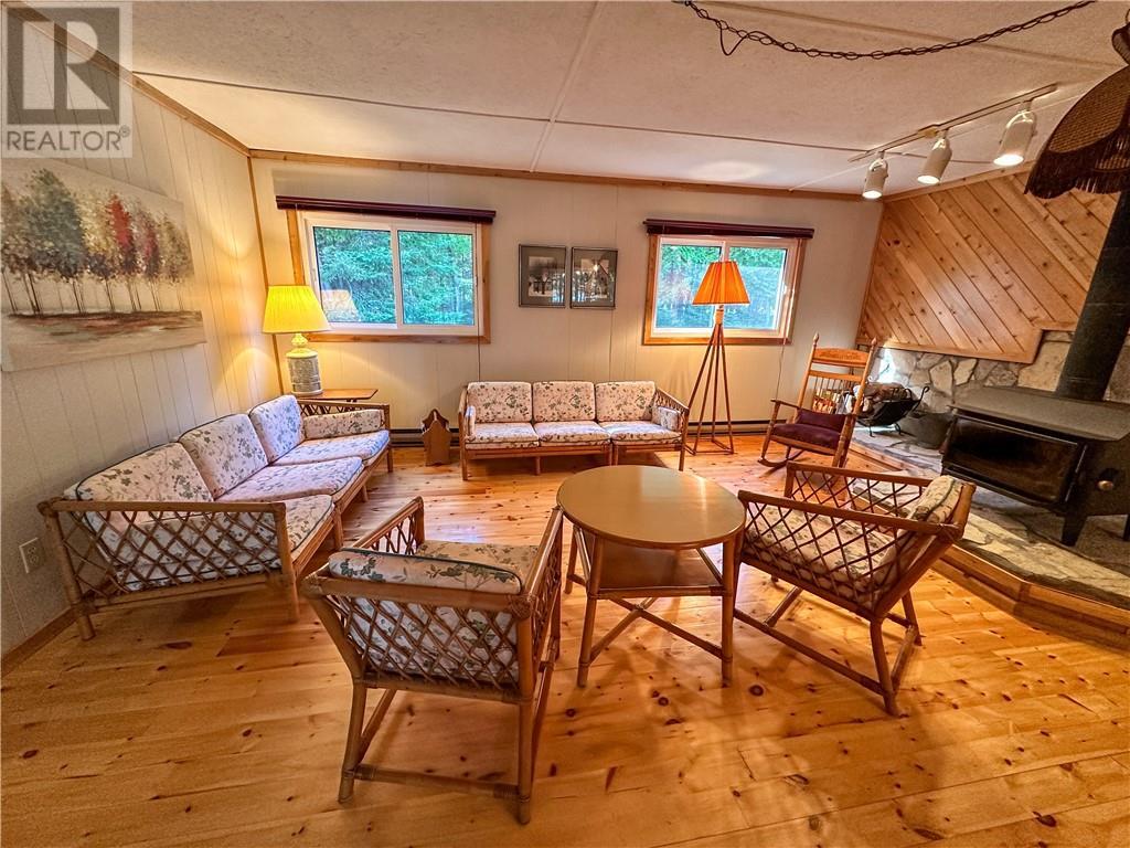 












1278 Ice Lake Drive

,
Gore Bay,




Ontario
P0P1H0

