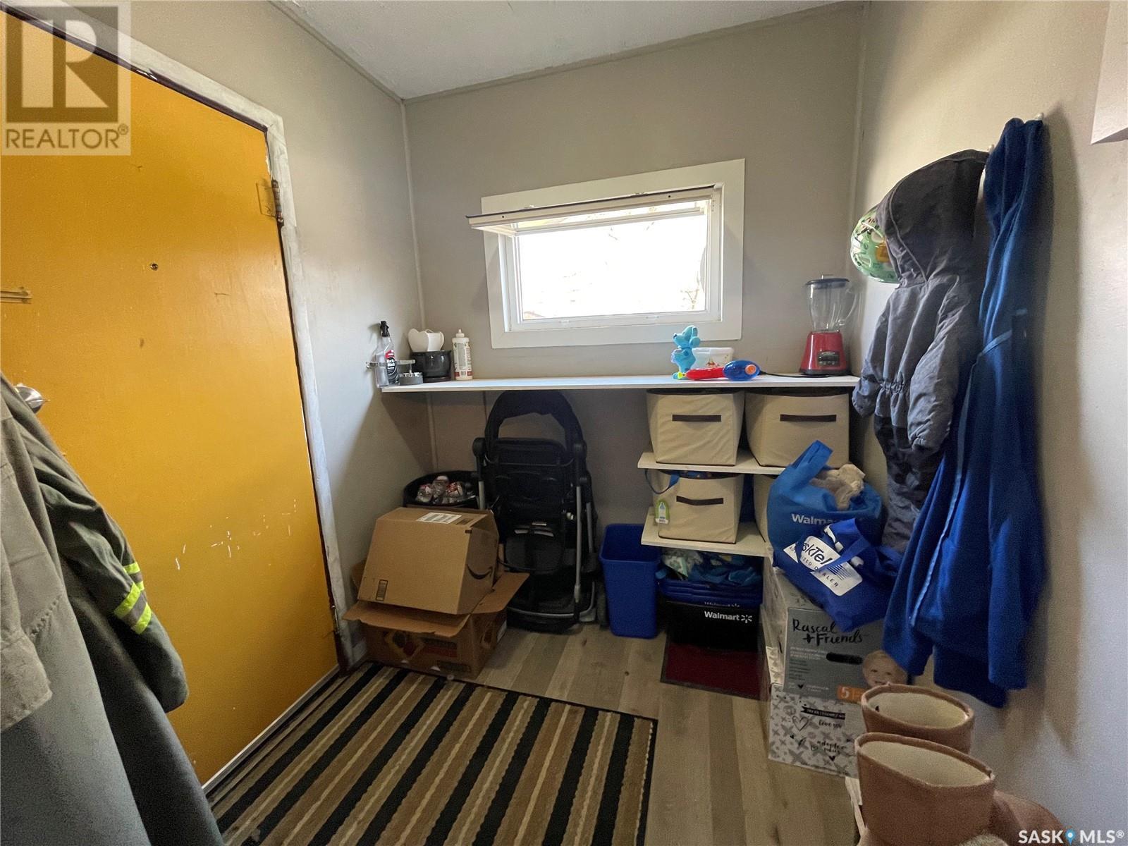 












319 4th AVENUE W

,
Kindersley,




Saskatchewan
S0L1S0

