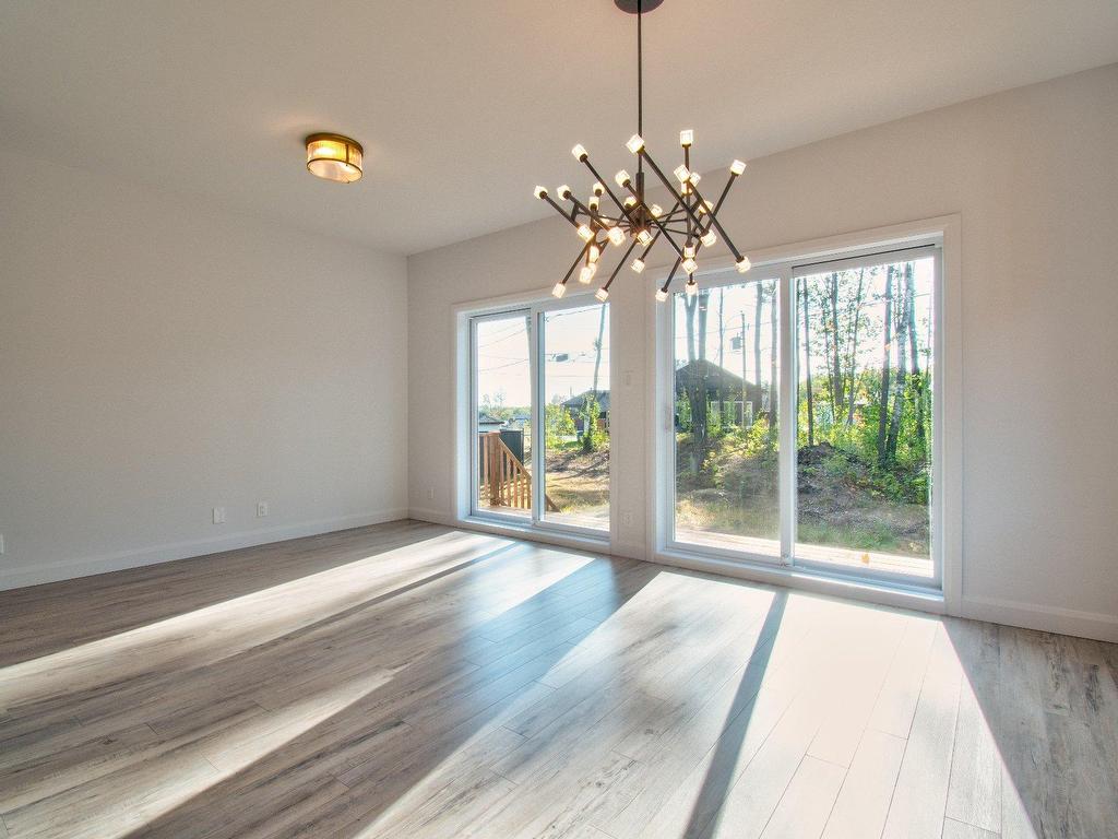 









6040


Rue de La Rochelle

,
Sorel-Tracy,




QC
J3R0N9

