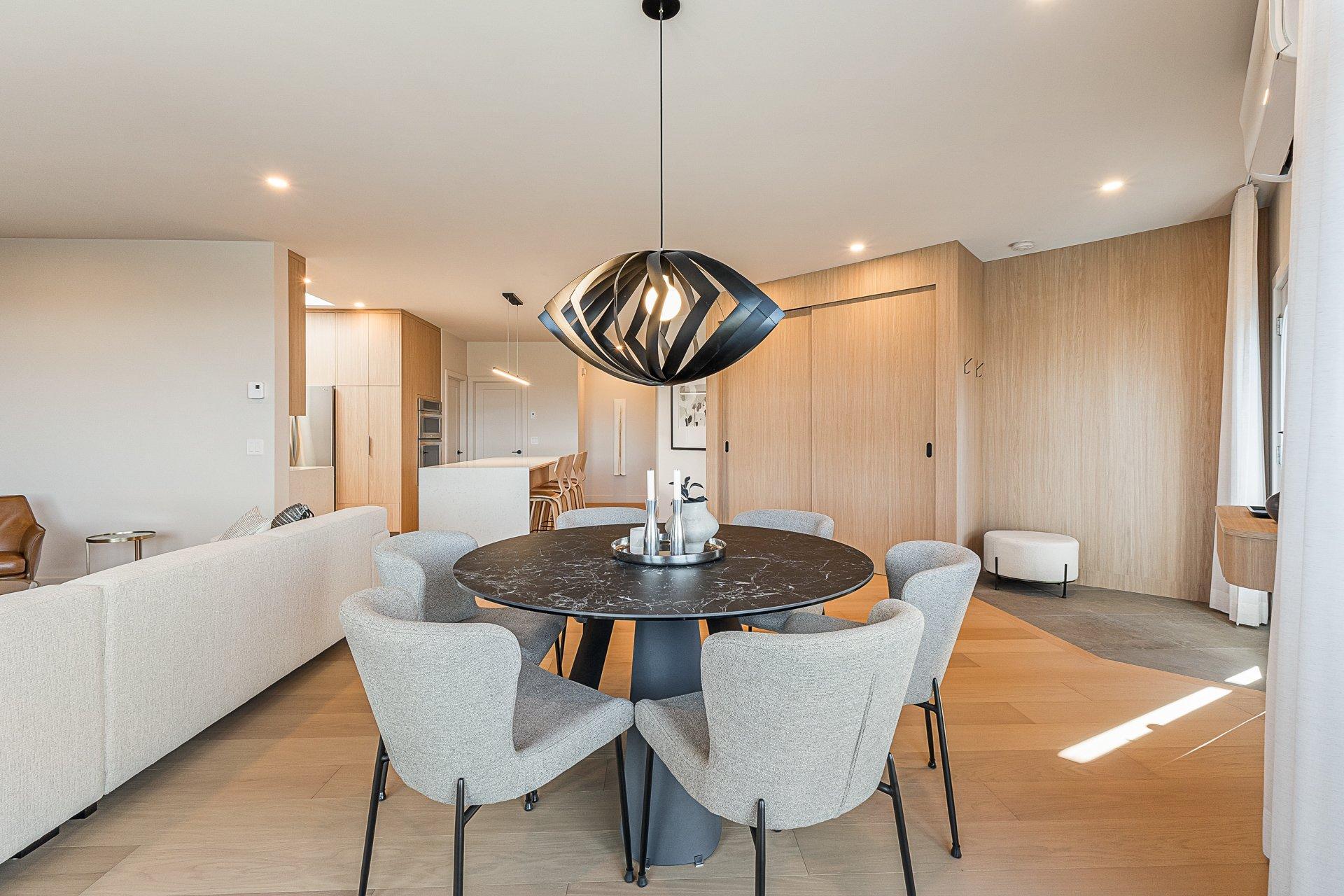 









300


Rue du Moulin

, 6,
Magog,




QC
J1X7H8

