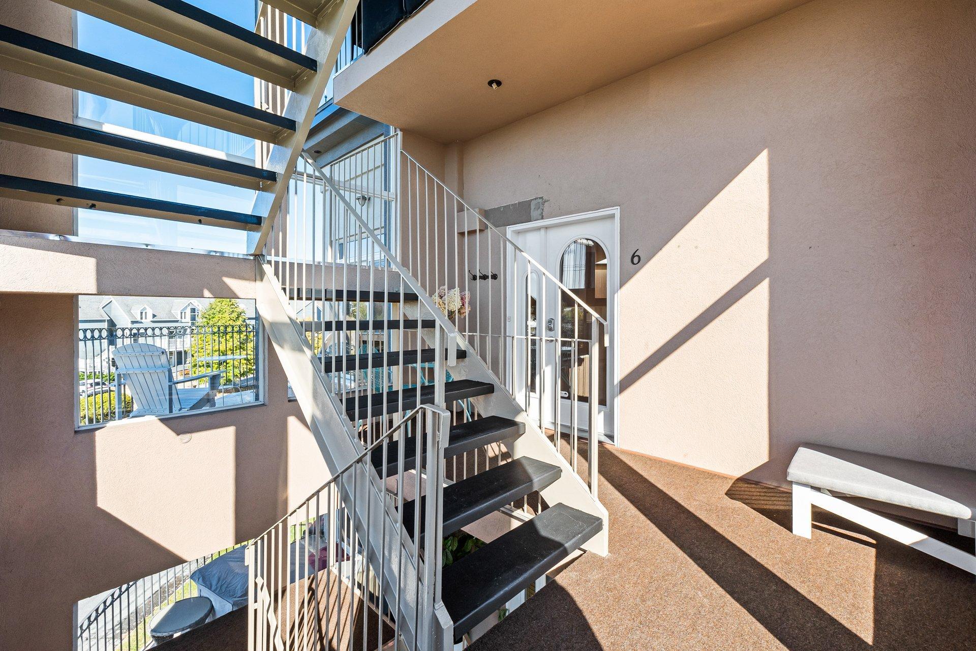 









300


Rue du Moulin

, 6,
Magog,




QC
J1X7H8


