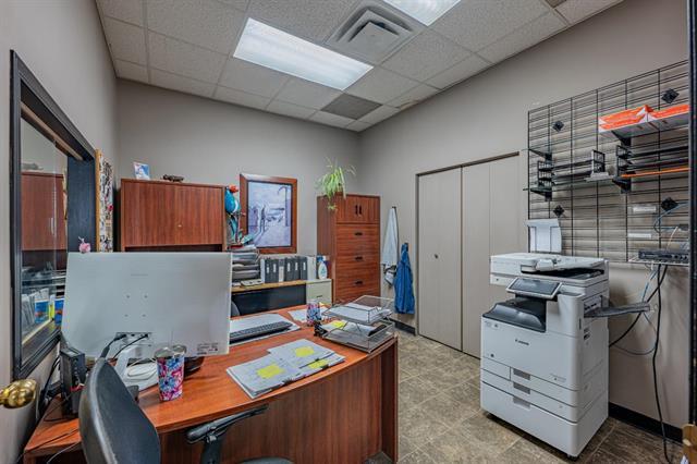 









80


Archibald

ST,
Winnipeg,




MB
R2J 0V8

