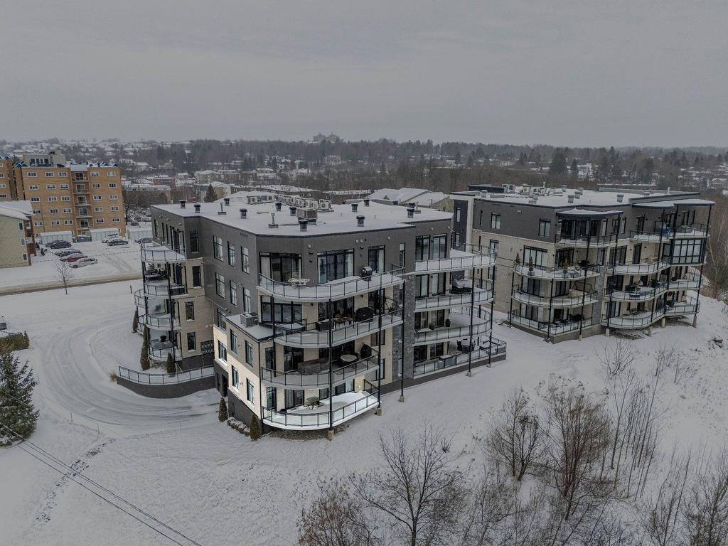 









120


Rue de Candiac

, 1103,
Sherbrooke (Les Nations),




QC
J1L1G8

