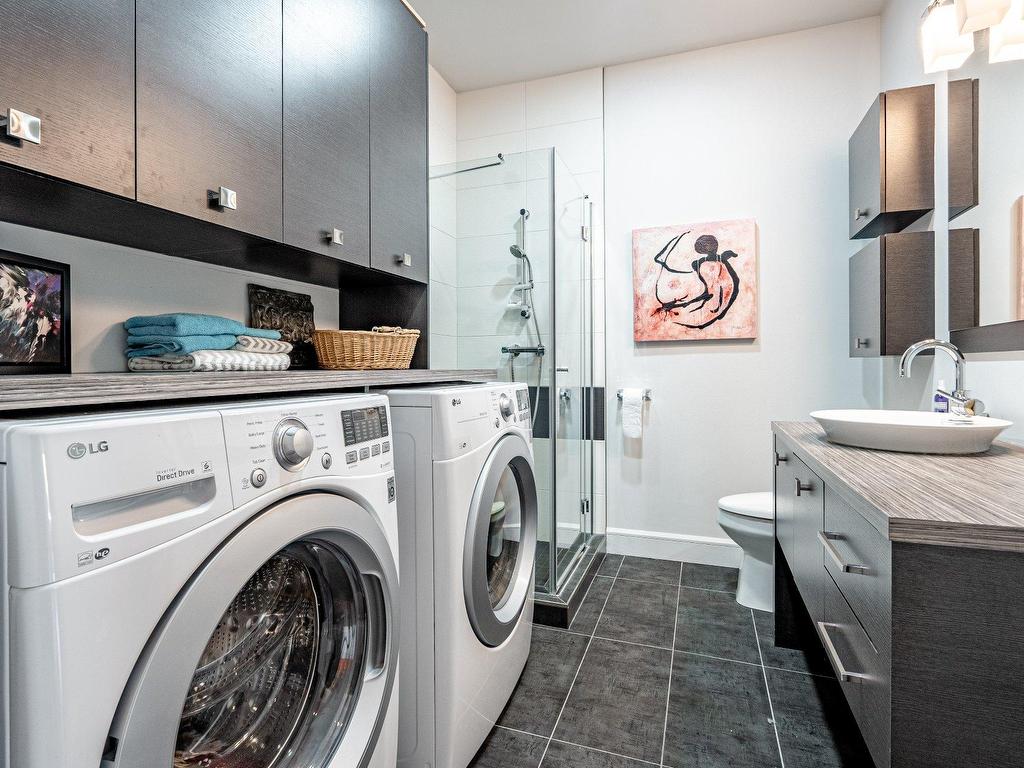 









120


Rue de Candiac

, 1103,
Sherbrooke (Les Nations),




QC
J1L1G8

