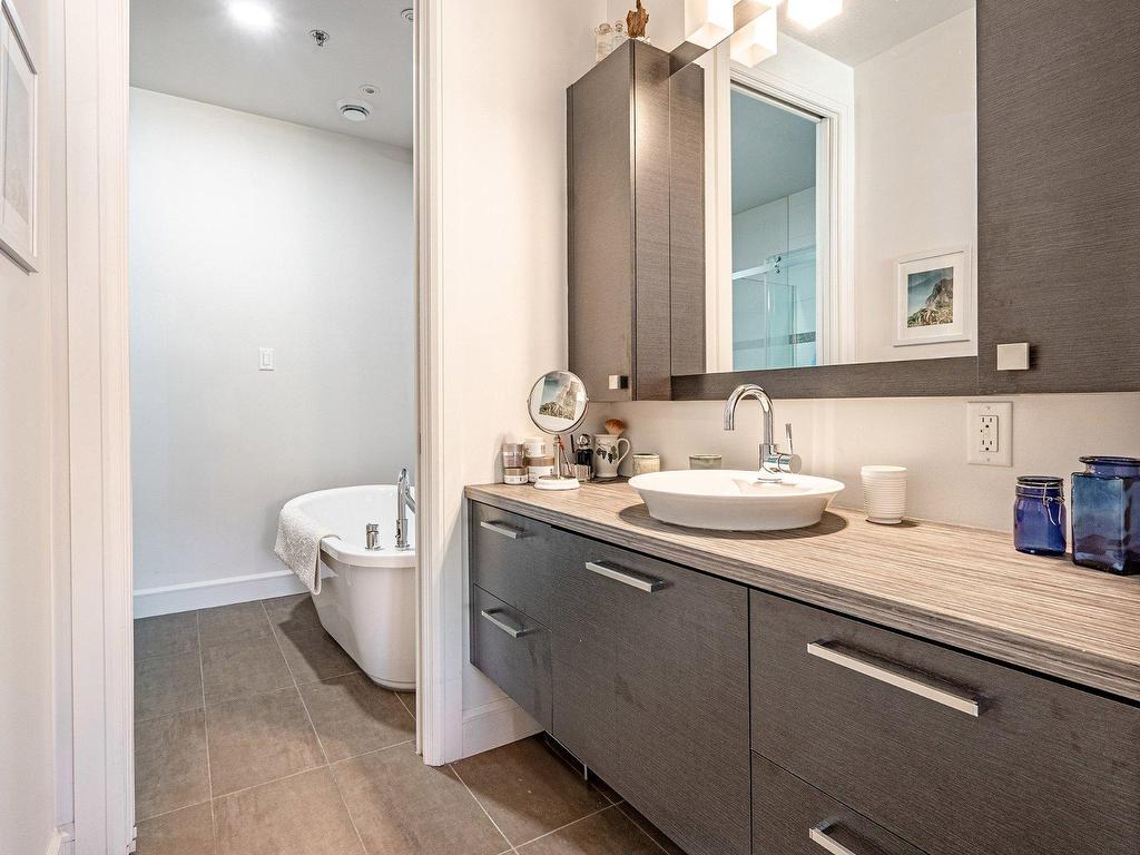 









120


Rue de Candiac

, 1103,
Sherbrooke (Les Nations),




QC
J1L1G8

