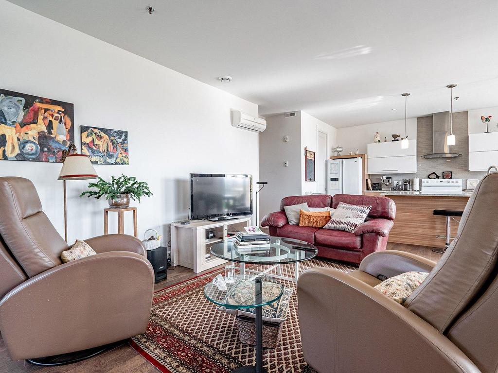 









120


Rue de Candiac

, 1103,
Sherbrooke (Les Nations),




QC
J1L1G8

