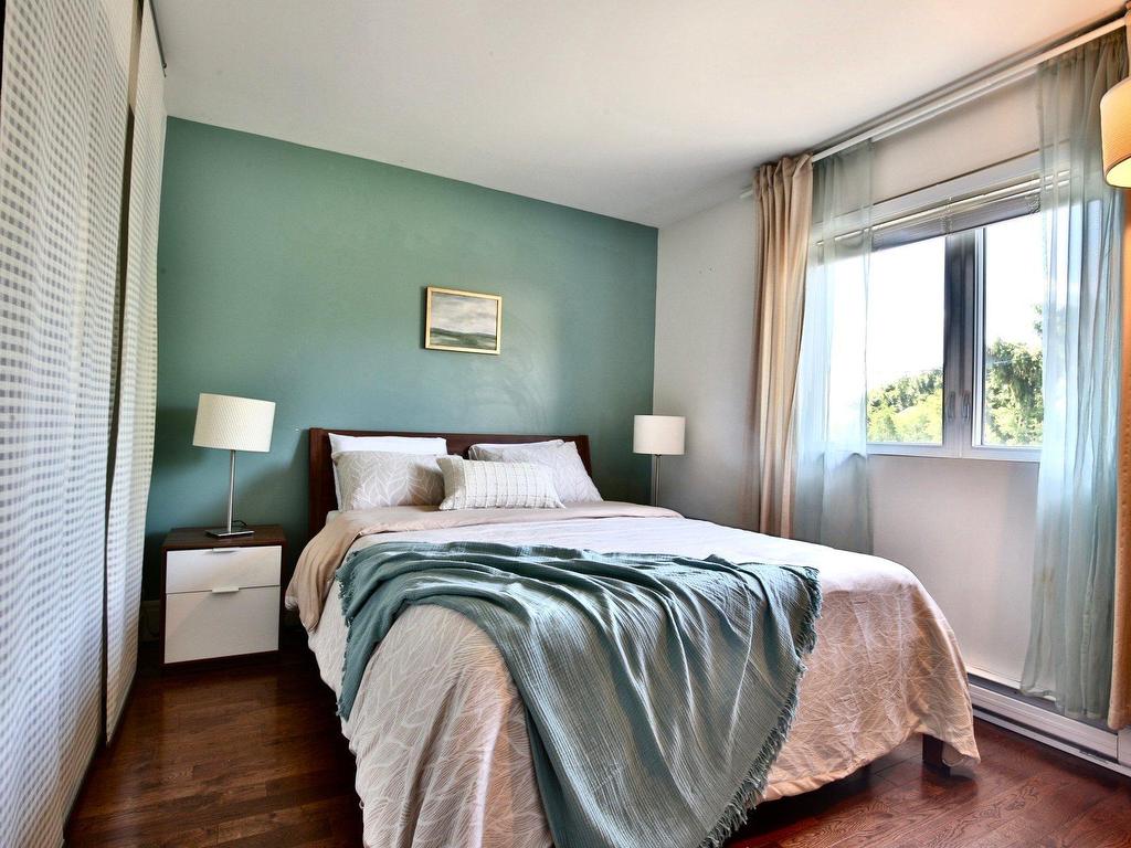 









3030


Rue Ovila-Hamel

,
Longueuil (Saint-Hubert),




QC
J3Y8R4

