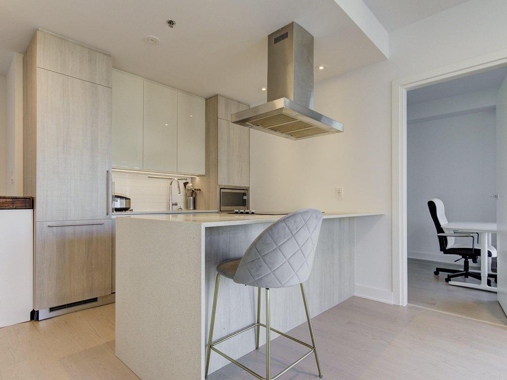 









1211


Rue Drummond

, 1906,
Montréal (Ville-Marie),




QC
H3G0E6

