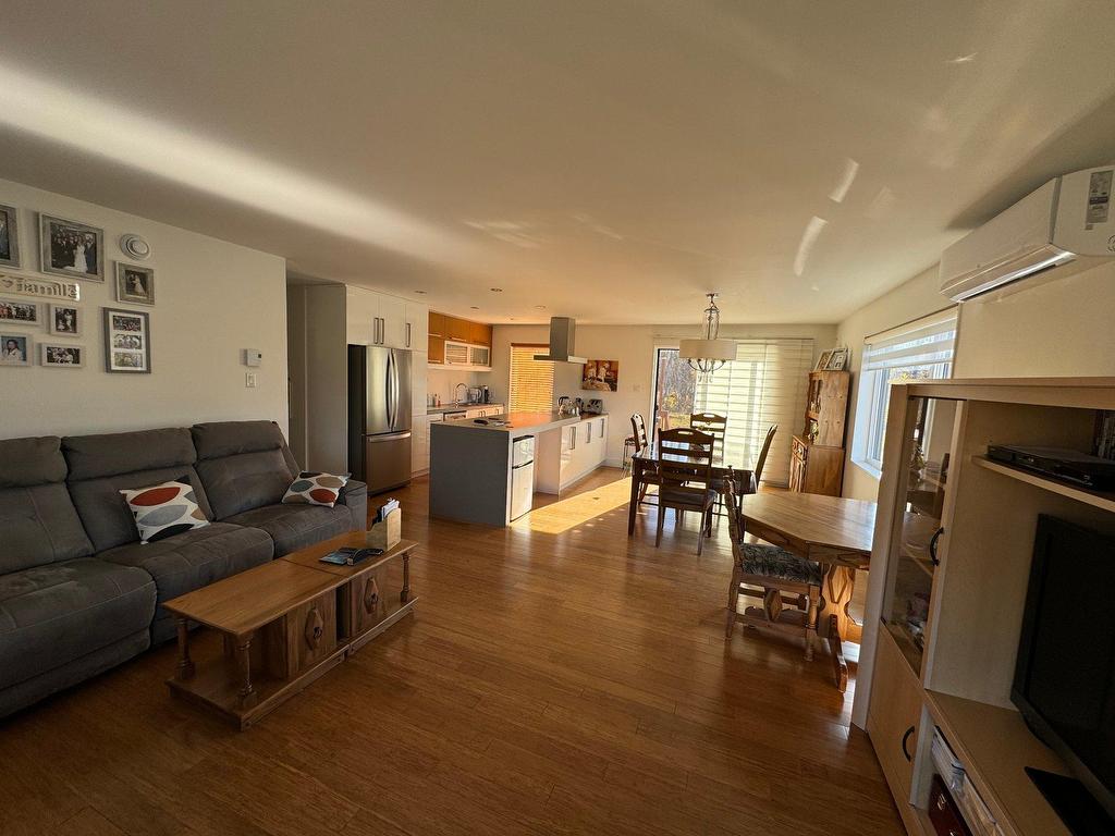 









218


Rue des Campanules

,
Baie-Comeau,




QC
G4Z0B2

