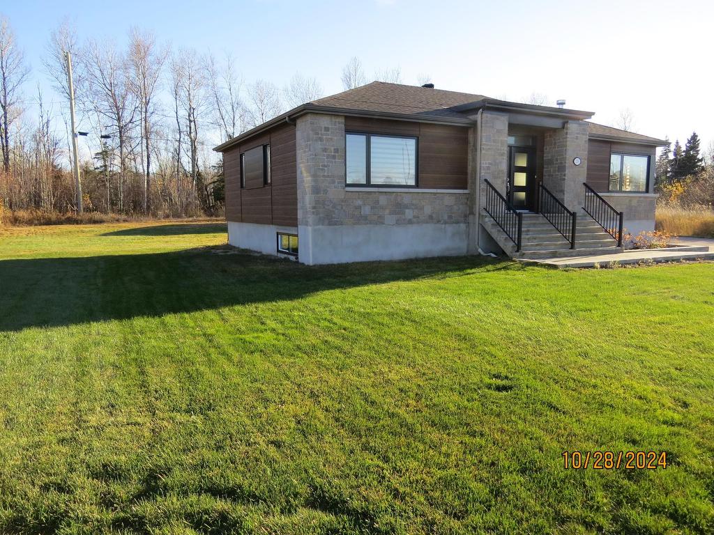 









218


Rue des Campanules

,
Baie-Comeau,




QC
G4Z0B2

