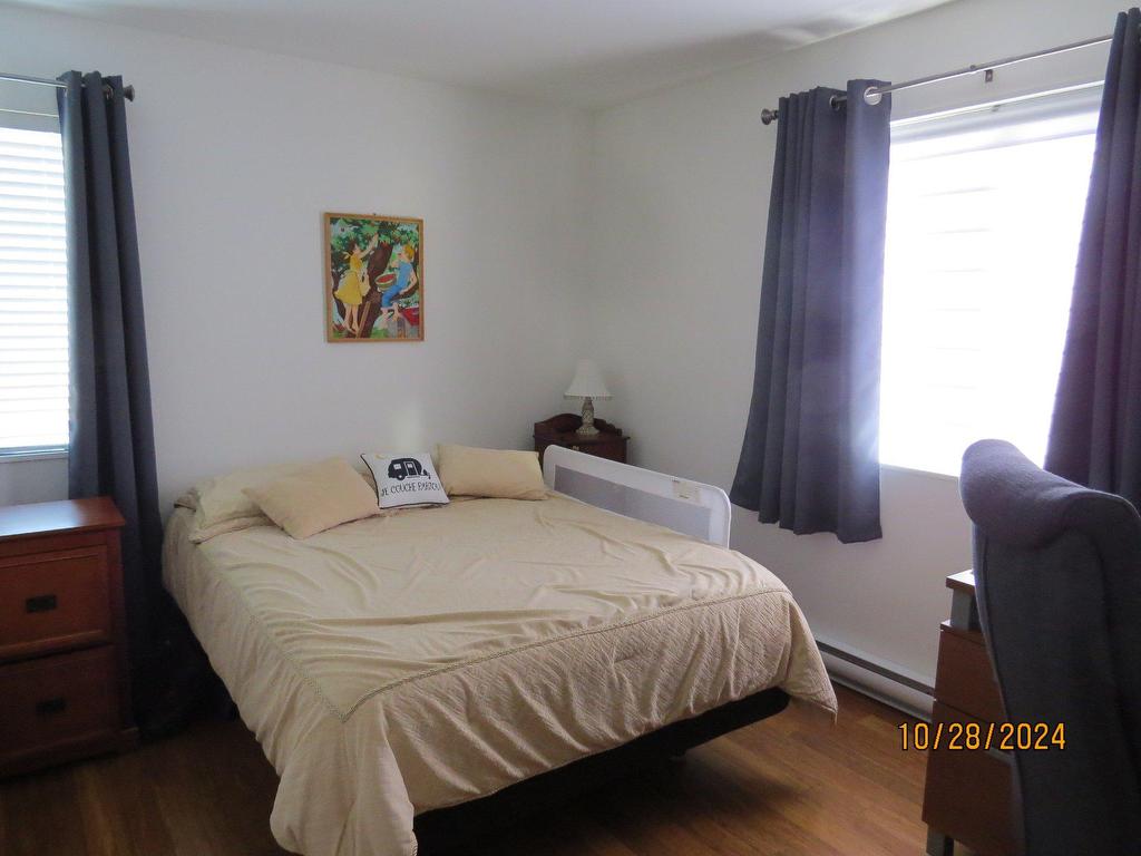 









218


Rue des Campanules

,
Baie-Comeau,




QC
G4Z0B2

