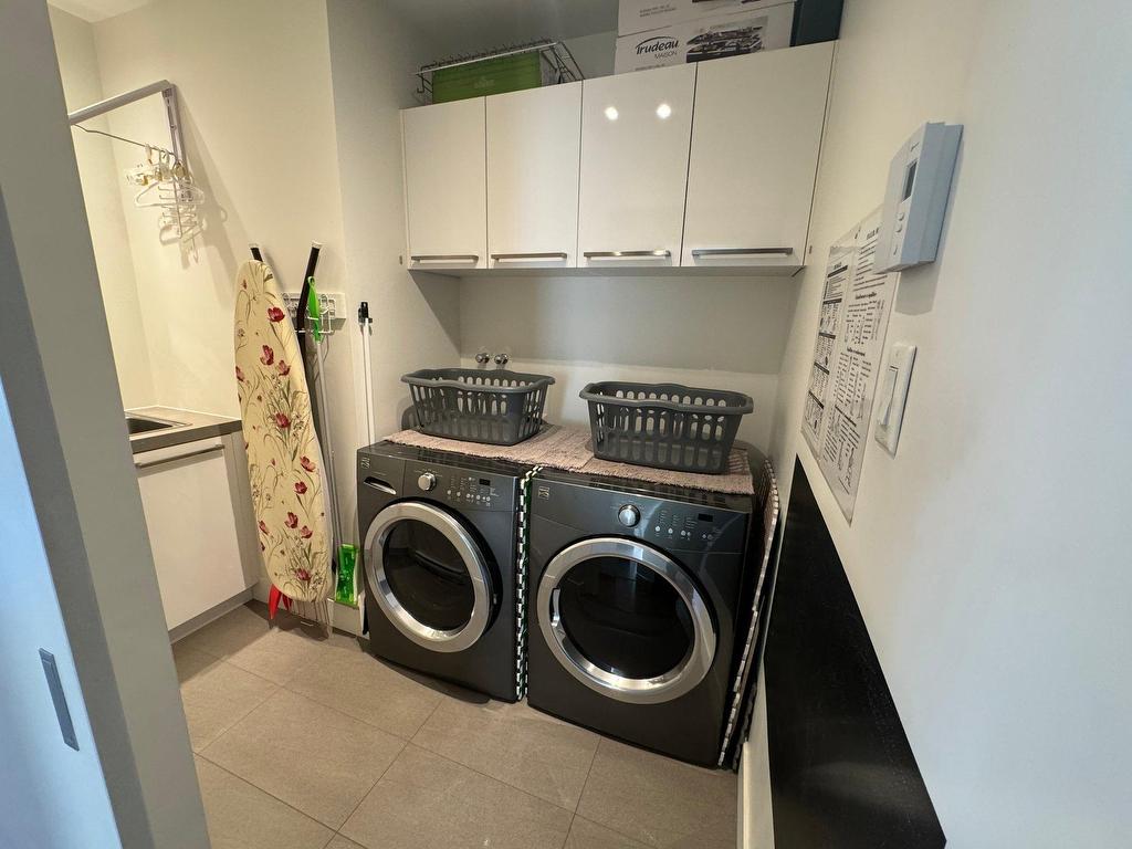 









218


Rue des Campanules

,
Baie-Comeau,




QC
G4Z0B2


