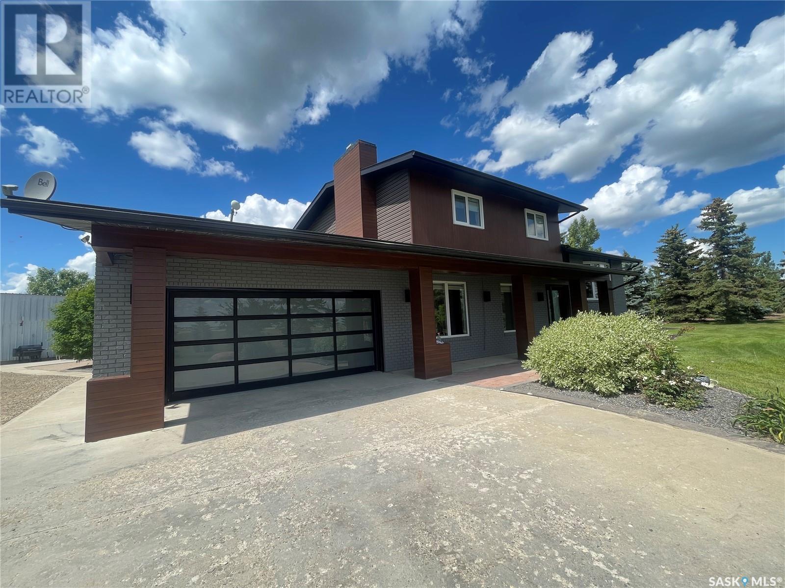 












Kindersley Acreage

,
Kindersley Rm No. 290,




Saskatchewan
S0L1S0

