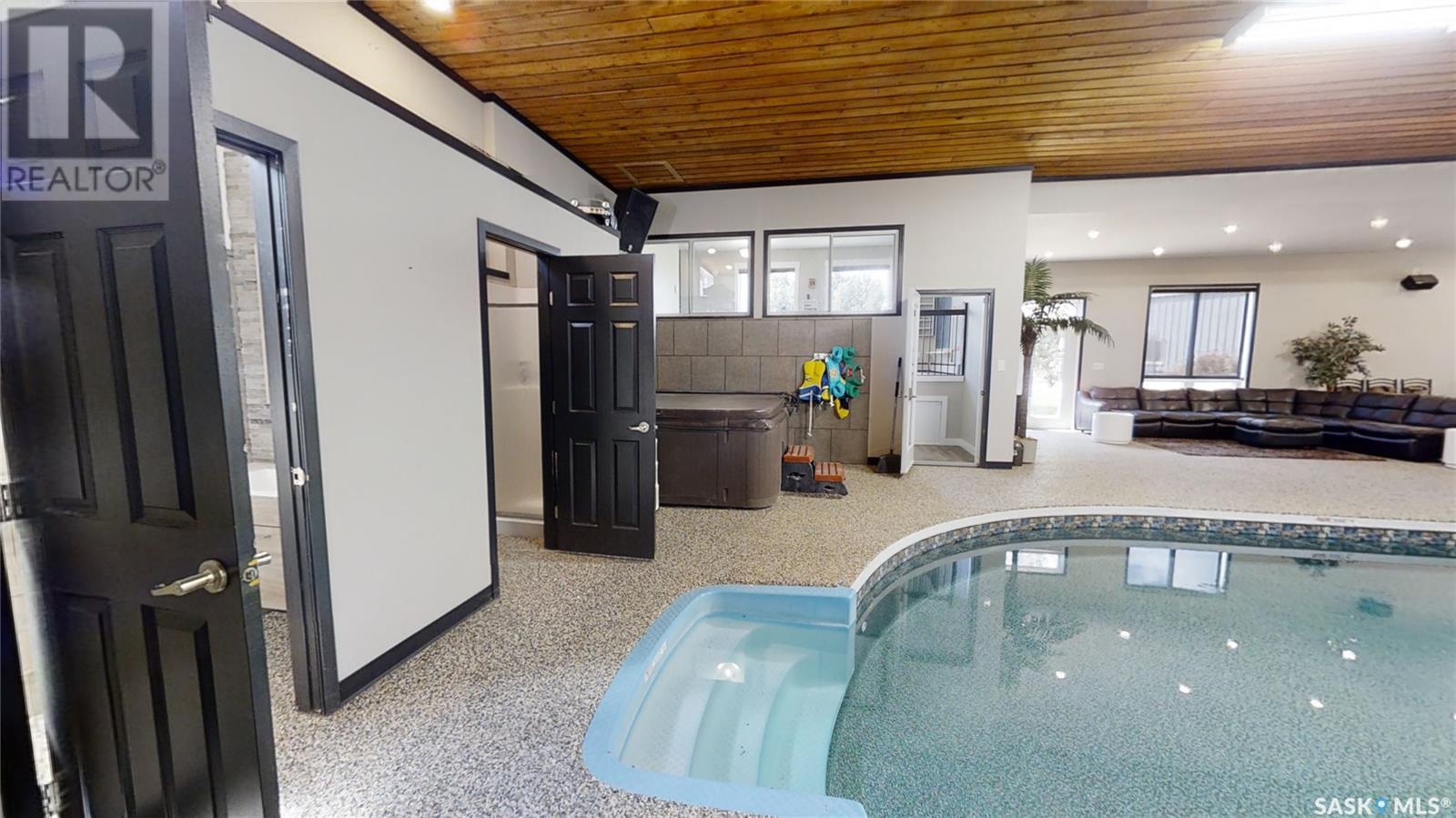












Kindersley Acreage

,
Kindersley Rm No. 290,




Saskatchewan
S0L1S0

