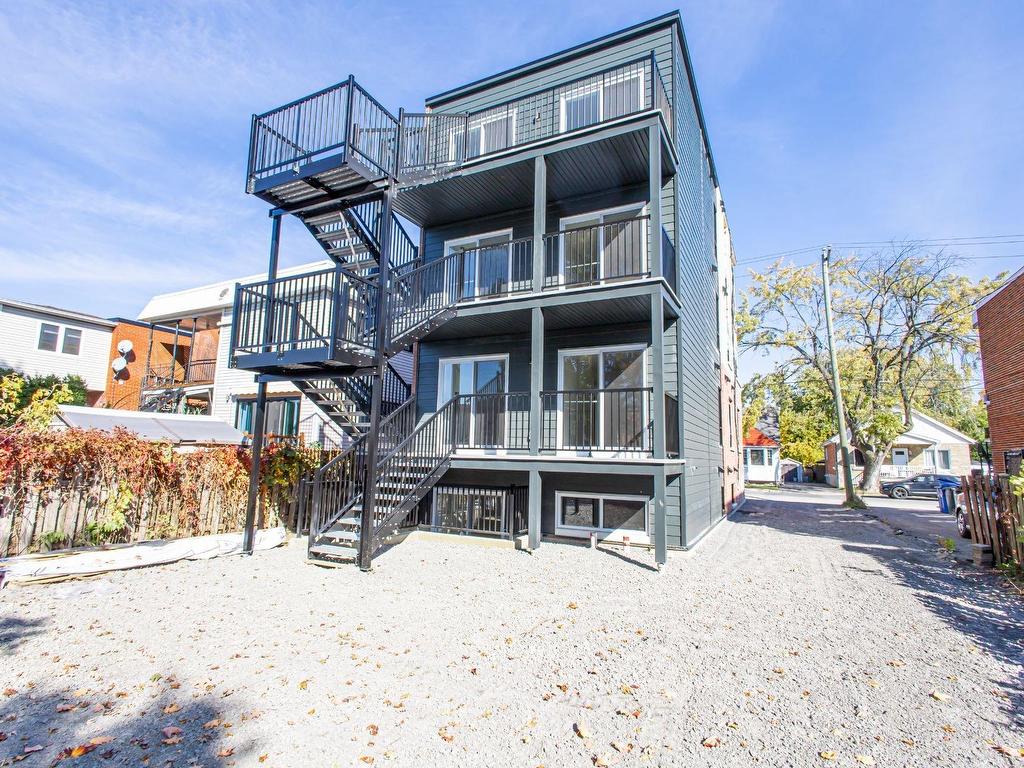 









54A


Rue Cousineau

,
Laval (Pont-Viau),




QC
H7G3J3

