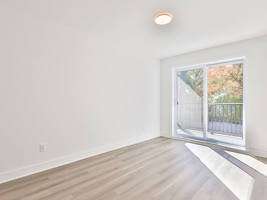 









54A


Rue Cousineau

,
Laval (Pont-Viau),




QC
H7G3J3

