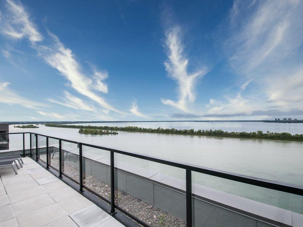 









8310


Boul. St-Laurent

, 405,
Brossard,




QC
J4X0B5

