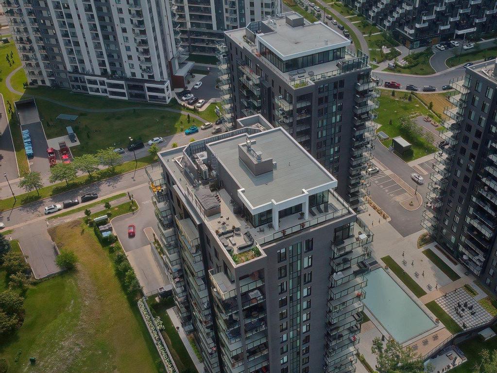 









8310


Boul. St-Laurent

, 405,
Brossard,




QC
J4X0B5

