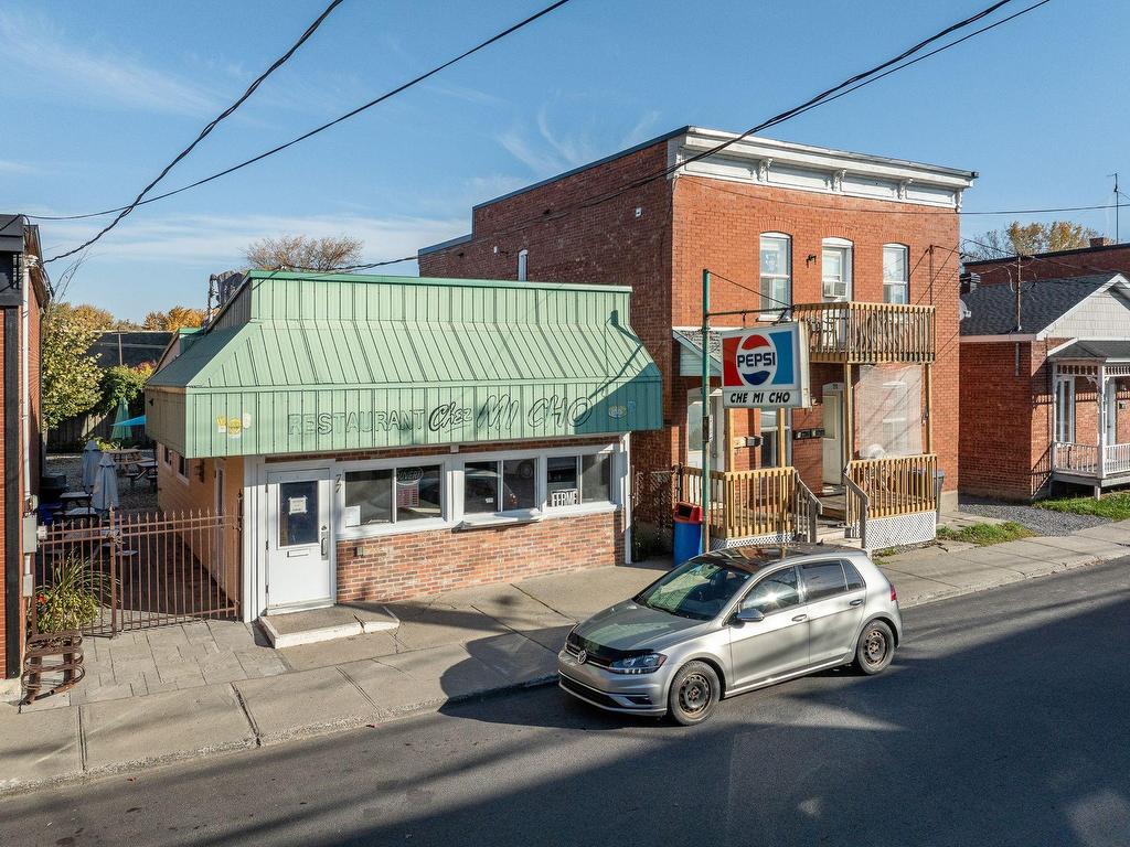 









71

 - 77


Rue St-Paul

,
Saint-Jean-sur-Richelieu,




QC
J3B1Z1

