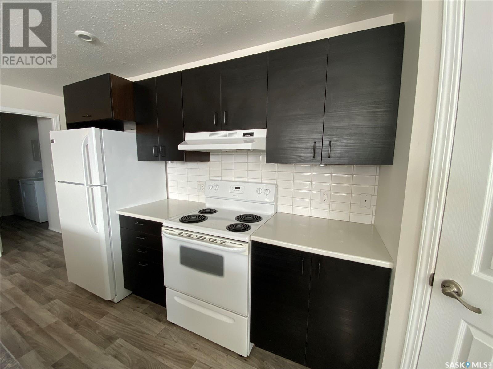 












104 Railway AVENUE E

,
Kindersley Rm No. 290,




Saskatchewan
S0L1S0

