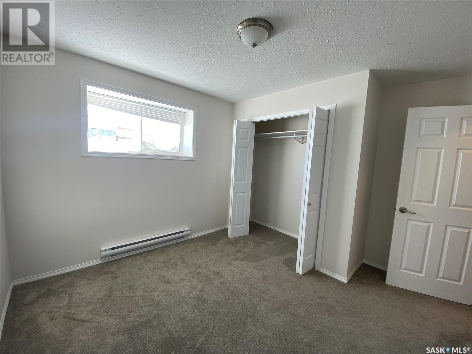












104 Railway AVENUE E

,
Kindersley Rm No. 290,




Saskatchewan
S0L1S0

