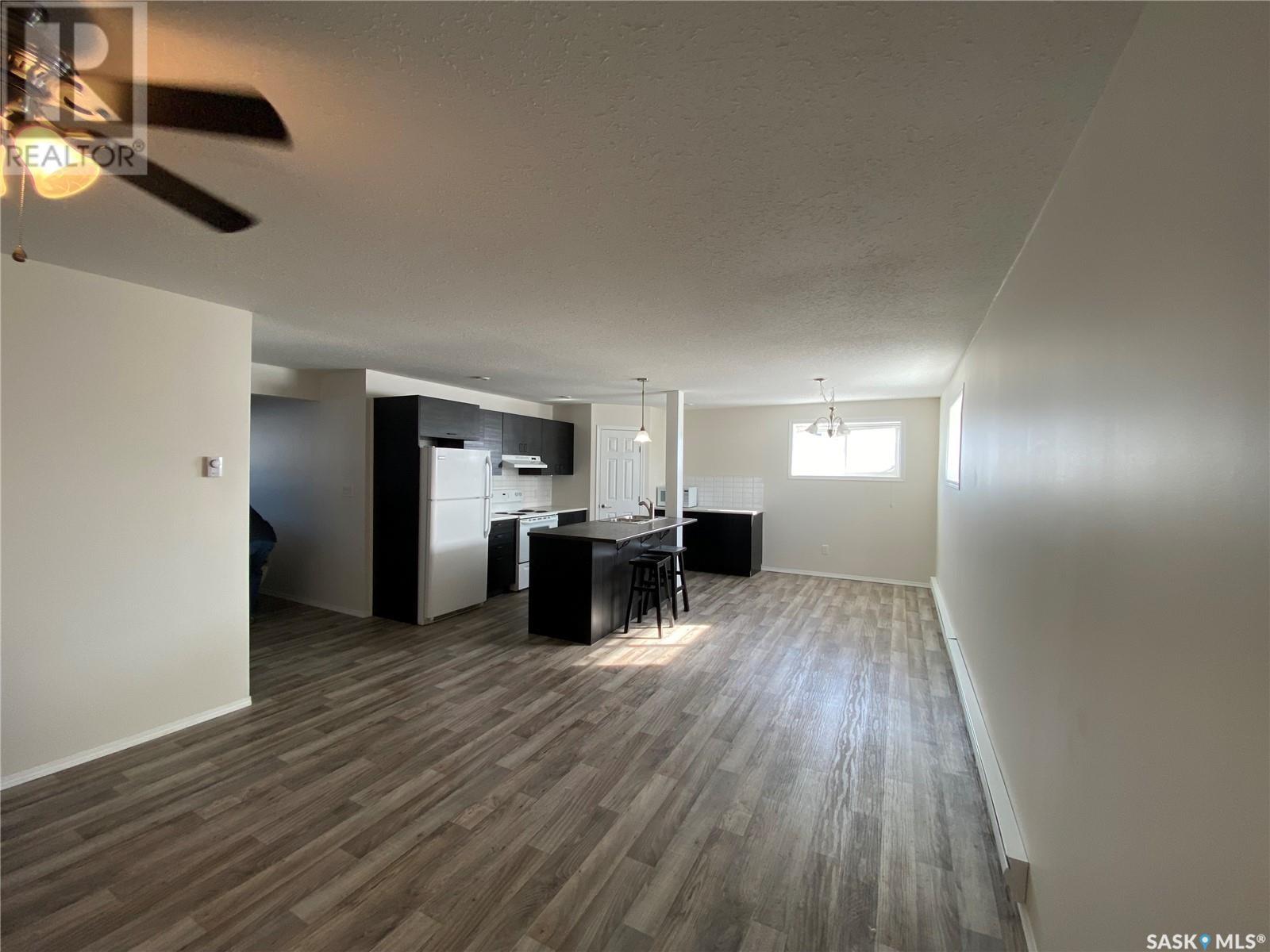 












104 Railway AVENUE E

,
Kindersley Rm No. 290,




Saskatchewan
S0L1S0

