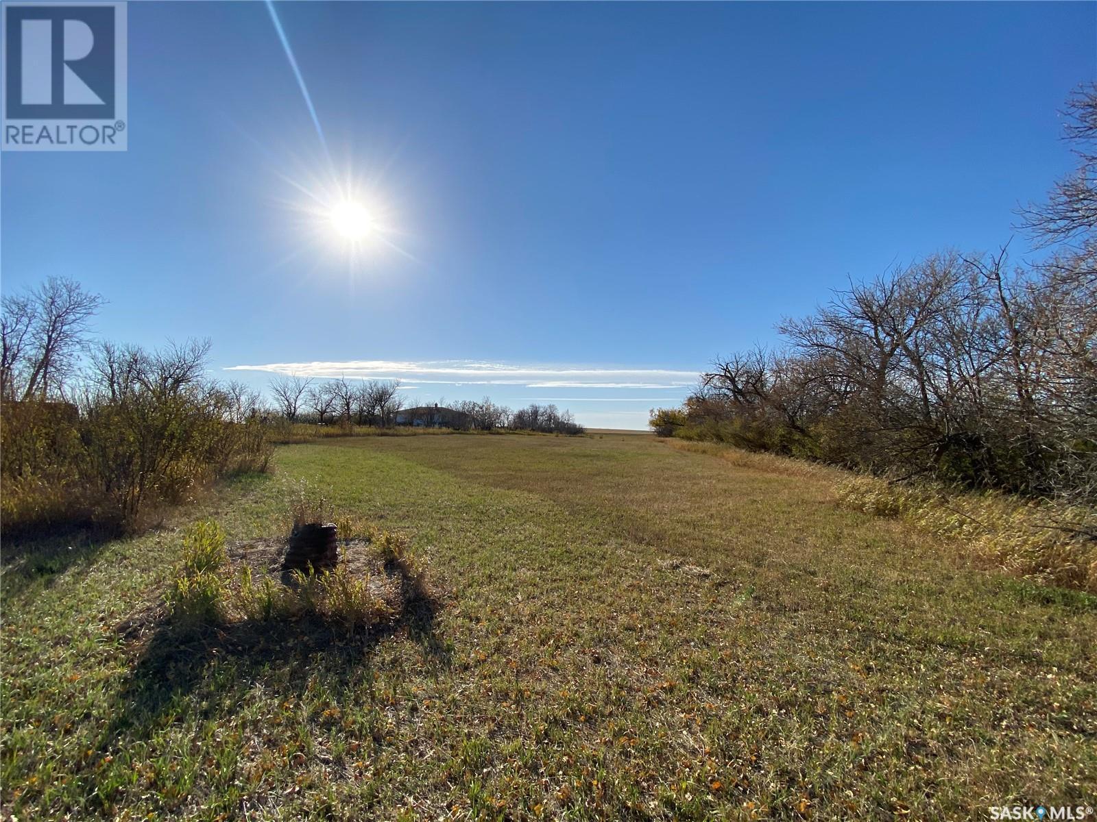 












18 acres SW 24-29-21W3

,
Kindersley Rm No. 290,




Saskatchewan
S0L1S0

