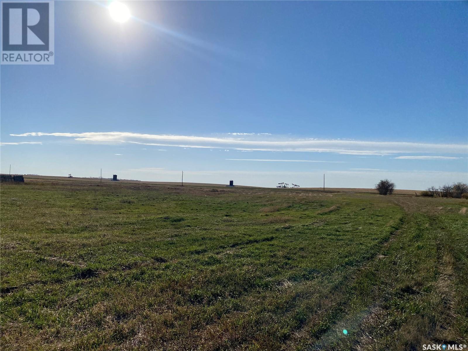 












18 acres SW 24-29-21W3

,
Kindersley Rm No. 290,




Saskatchewan
S0L1S0

