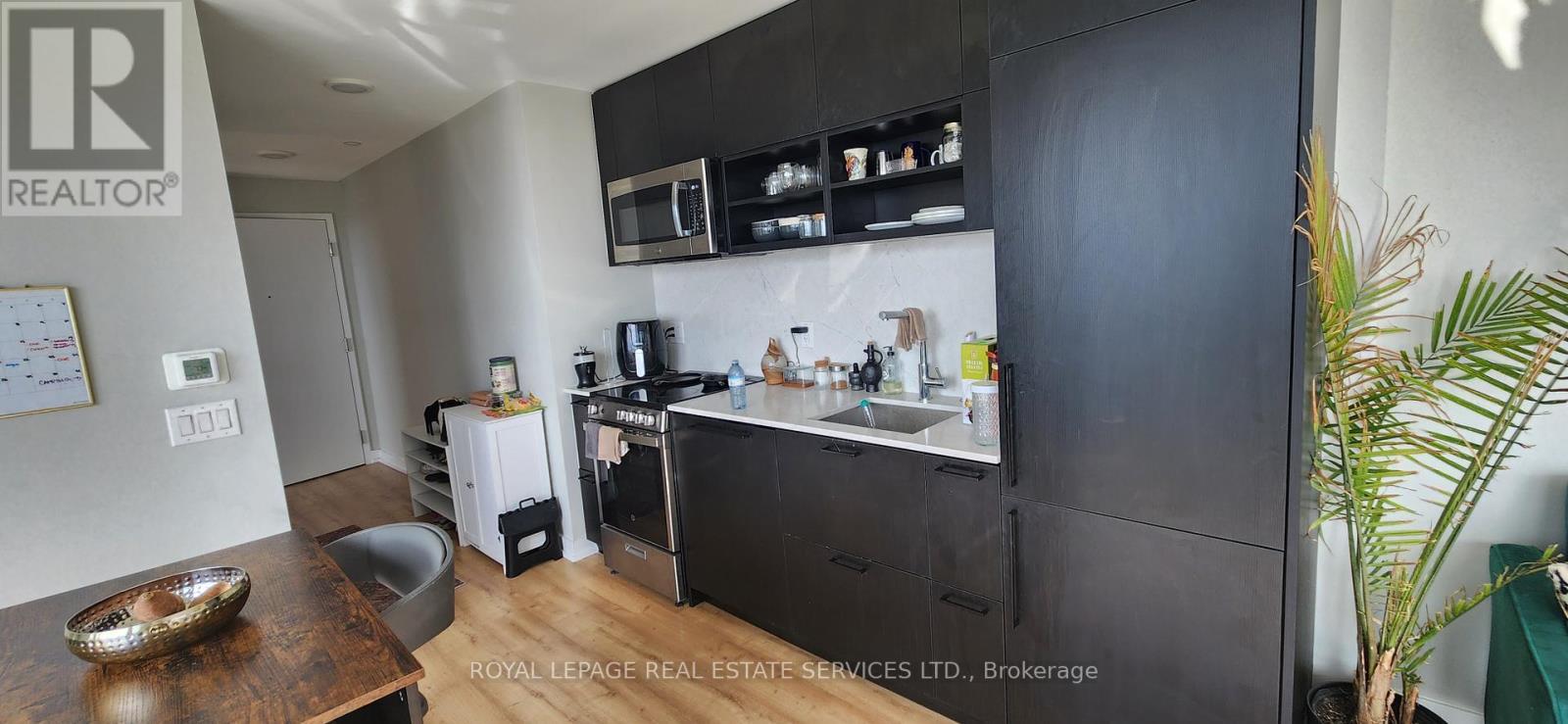 












1111 - 135 EAST LIBERTY STREET

,
Toronto,




Ontario
M6K3K4

