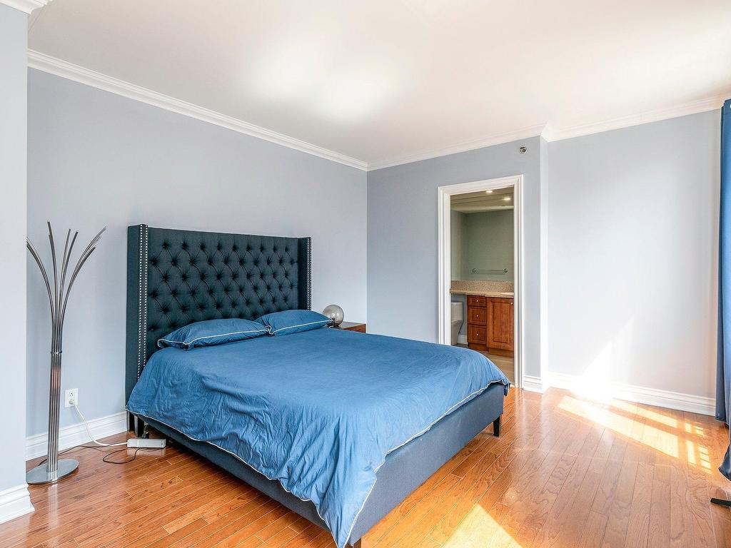 









1210


Boul. De Maisonneuve O.

, 5H,
Montréal (Ville-Marie),




QC
H3A0A2

