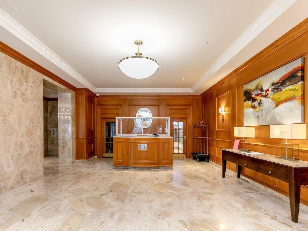 









1210


Boul. De Maisonneuve O.

, 5H,
Montréal (Ville-Marie),




QC
H3A0A2

