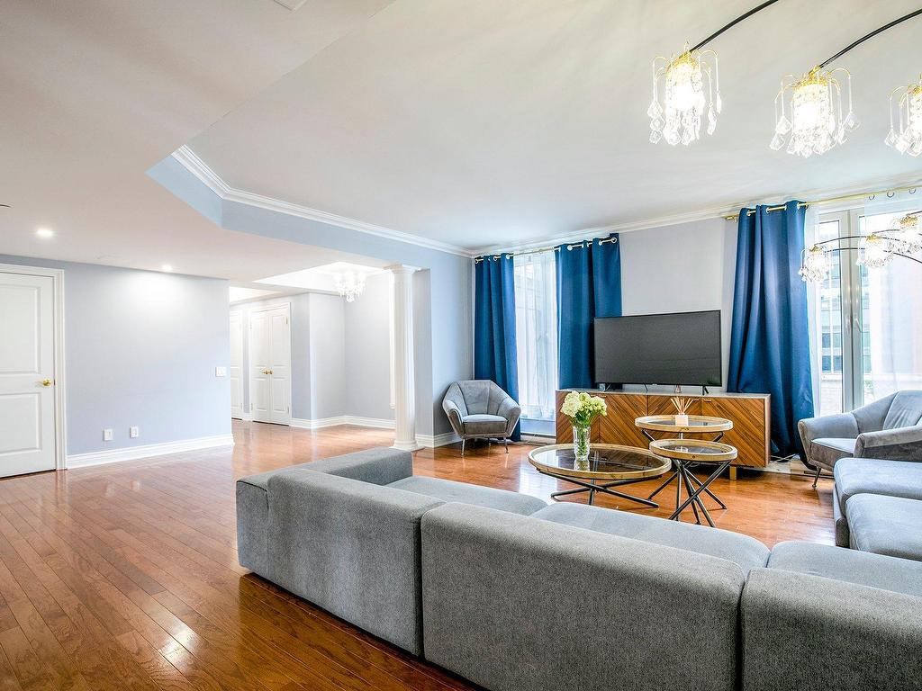 









1210


Boul. De Maisonneuve O.

, 5H,
Montréal (Ville-Marie),




QC
H3A0A2

