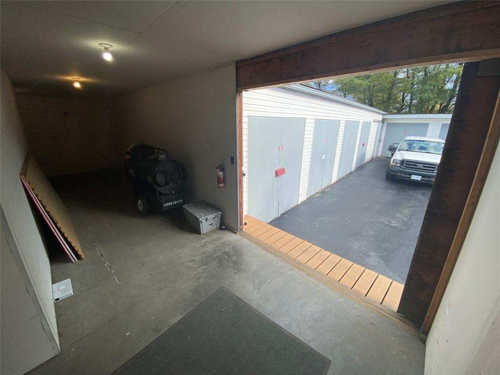 









2305


6th

Avenue,
Castlegar,




BC
V1N 2W1

