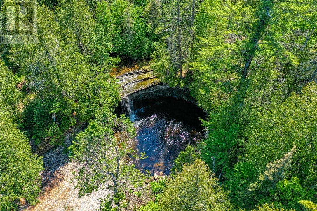












4202 Highway 540

,
Little Current,




Ontario
P0P1K0

