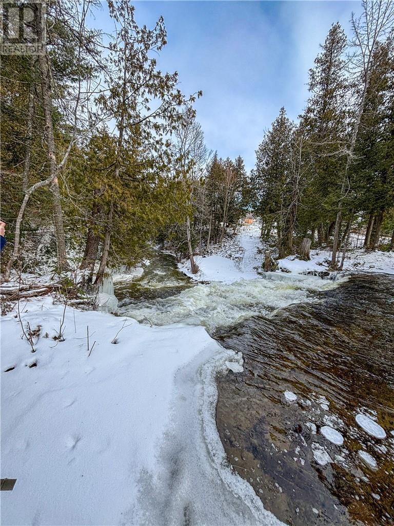 












4202 Highway 540

,
Little Current,




Ontario
P0P1K0

