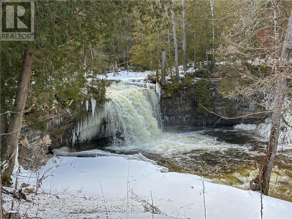 












4202 Highway 540

,
Little Current,




Ontario
P0P1K0

