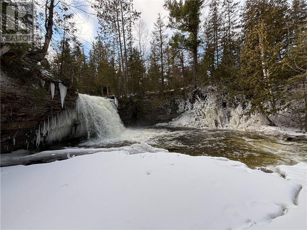 












4202 Highway 540

,
Little Current,




Ontario
P0P1K0

