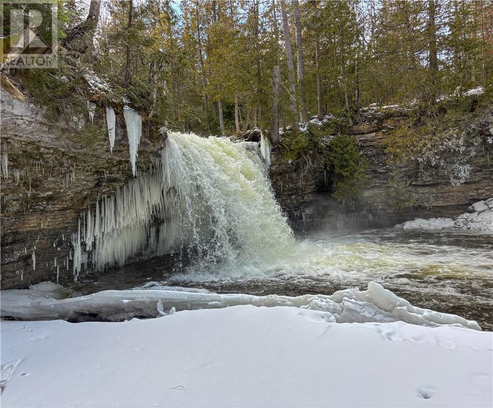 












4202 Highway 540

,
Little Current,




Ontario
P0P1K0

