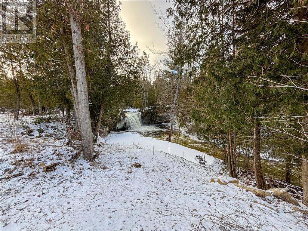 












4202 Highway 540

,
Little Current,




Ontario
P0P1K0

