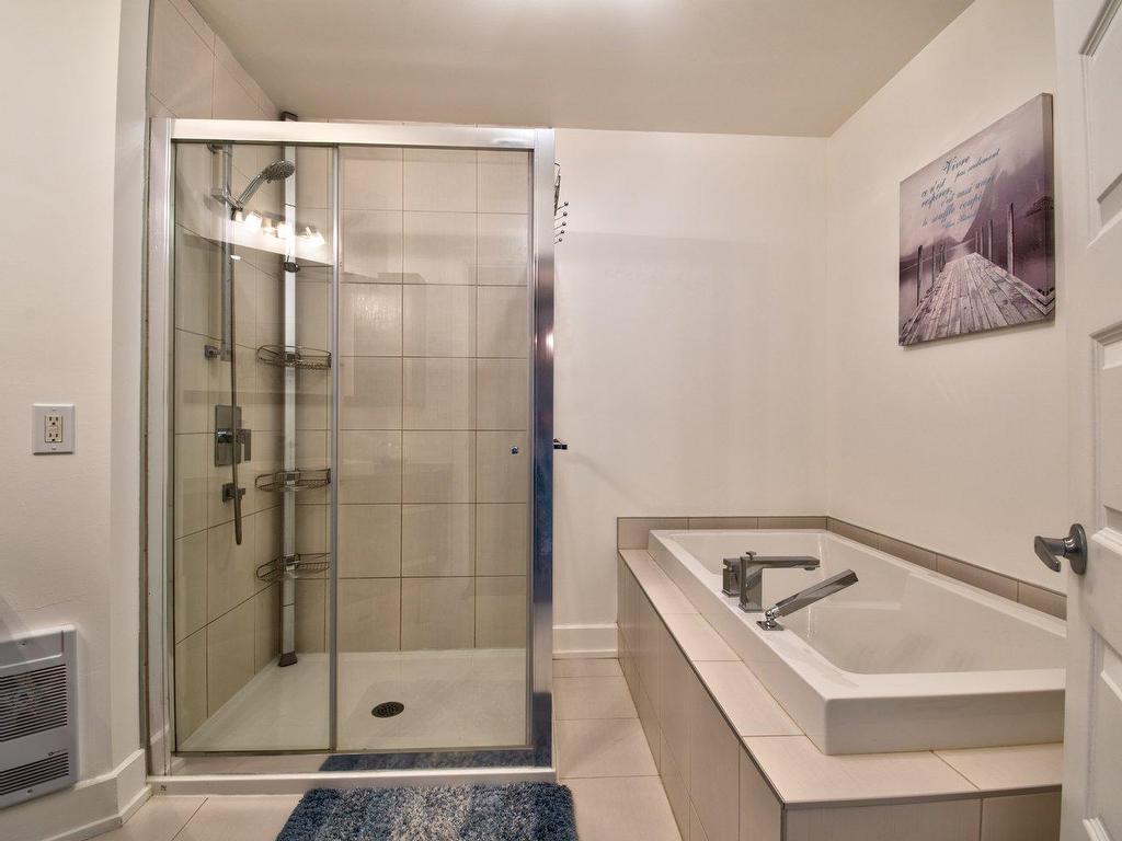 









1291


Rue Laurent-Hubert

,
Contrecoeur,




QC
J0L1C0

