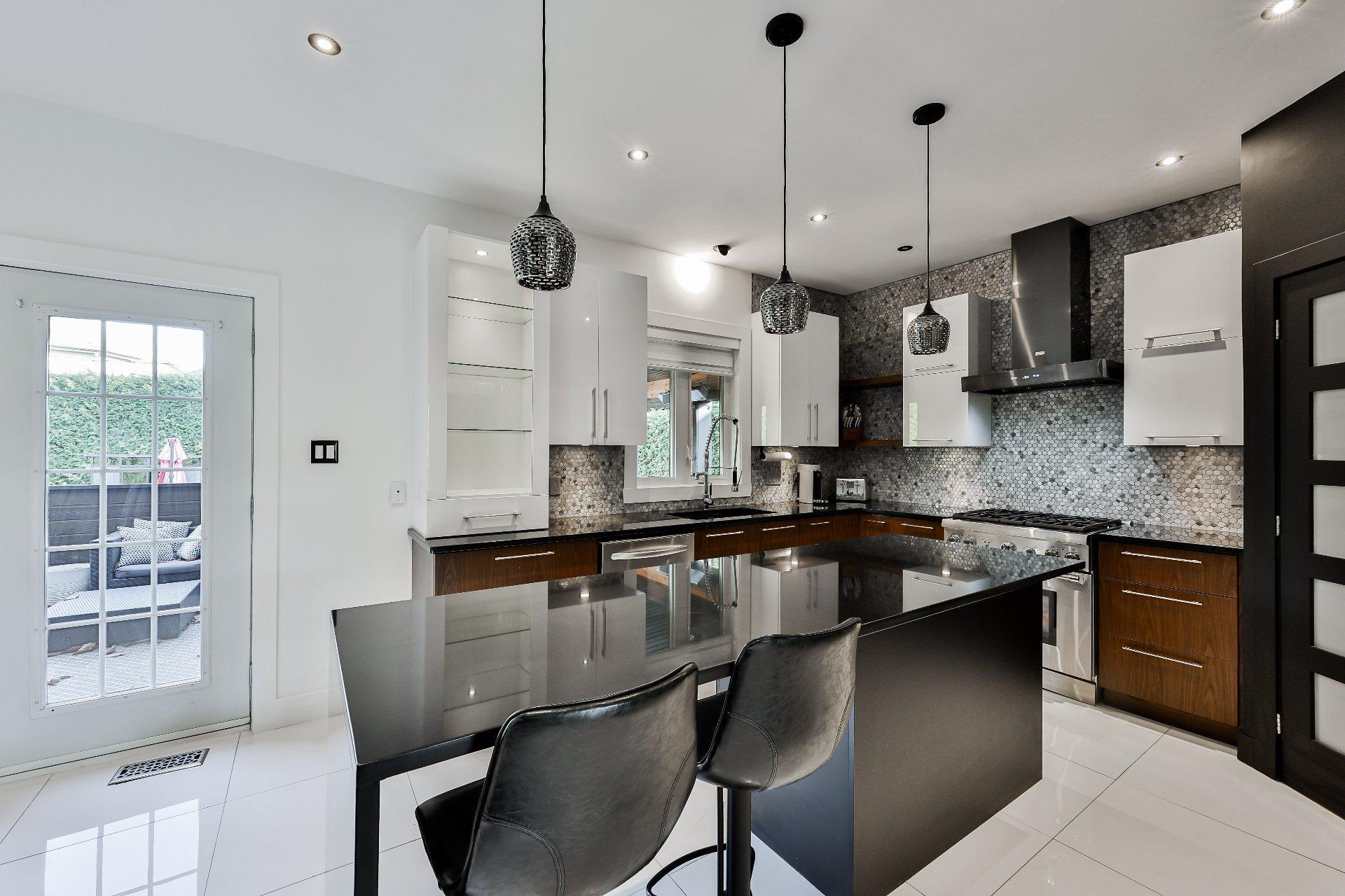 









27


Rue du Castillo

,
Blainville,




QC
J7B1M4

