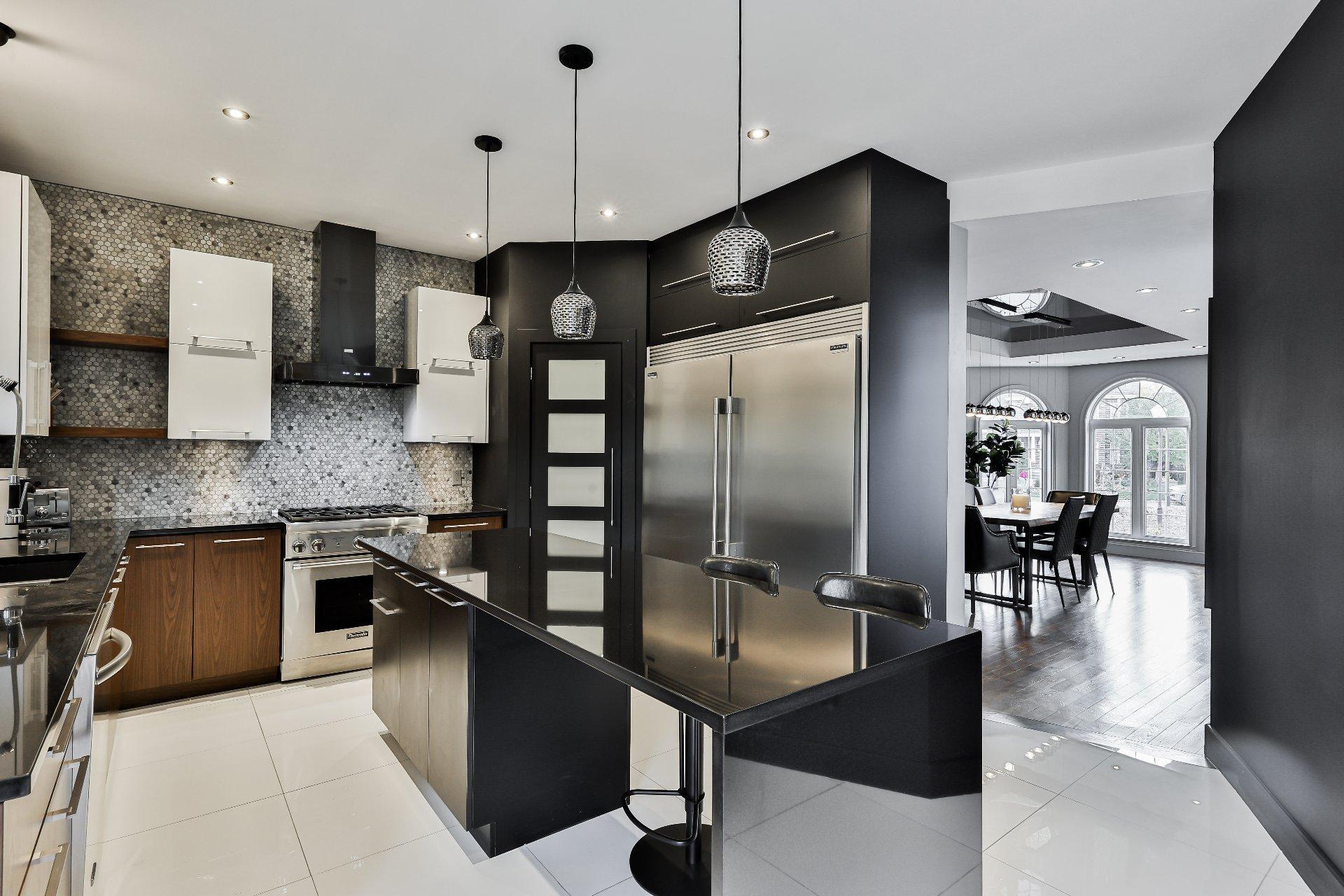 









27


Rue du Castillo

,
Blainville,




QC
J7B1M4

