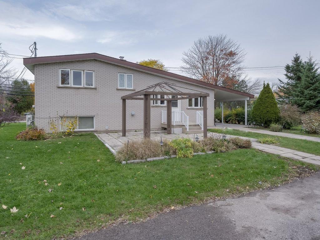 









1520Z


Ch. Ste-Angélique

,
Saint-Lazare,







QC
J7T1Y6

