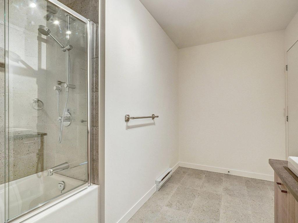 









4955


Rue des Ormes

, 2102,
Contrecoeur,




QC
J0L1C0

