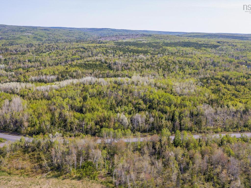 












Lot 3B Highway 4

,
Telford,







NS
B0K 1G0

