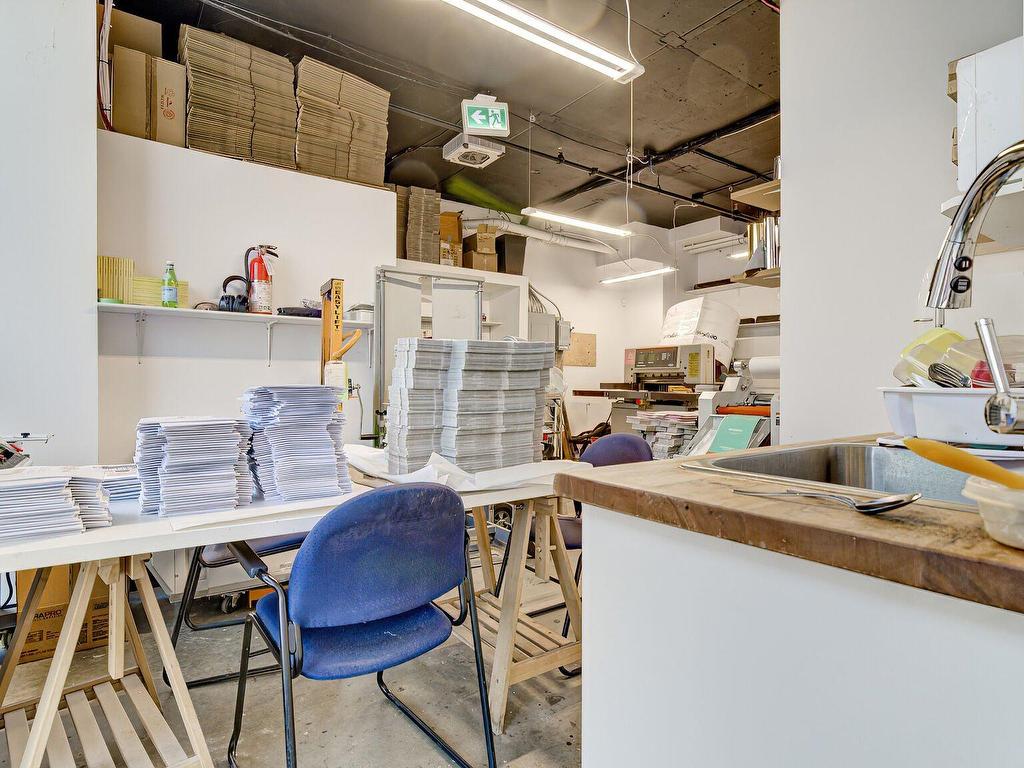 









5202


Av. Gatineau

,
Montréal (Côte-des-Neiges/Notre-Dame-de-Grâce),




QC
H3T1W9

